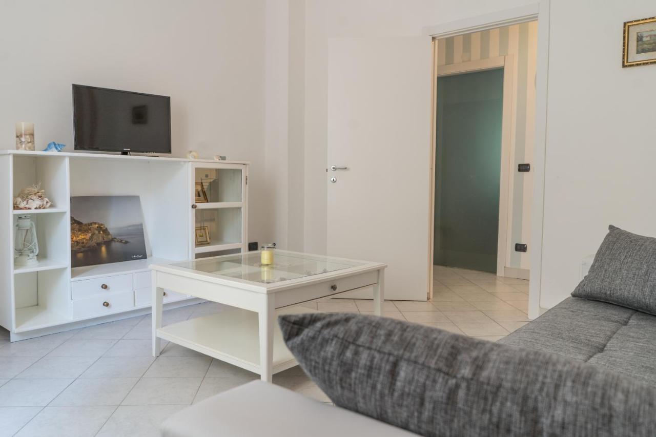Maison M, Terre Marine Apartment San Terenzo Luaran gambar
